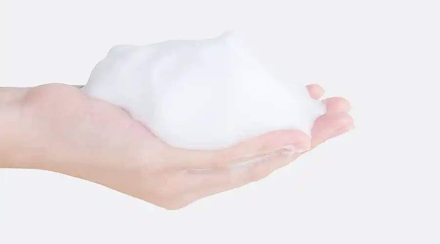 Advantages of Using Foam Pumps in Facial Cleansers