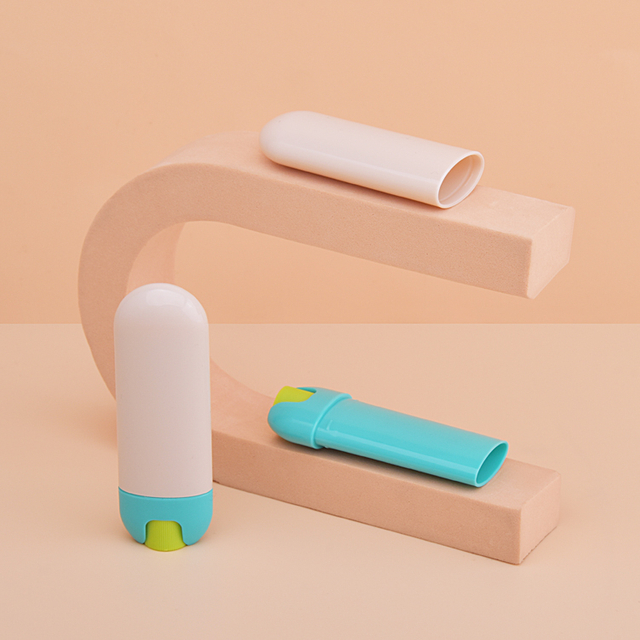 Costom Logo Color Slim Oval 4.5g Deodorant Stick Tube