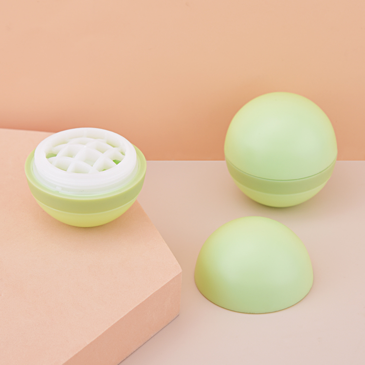 7g Natural Refillable Ball Shape Deodorant Stick Lip Balm Container