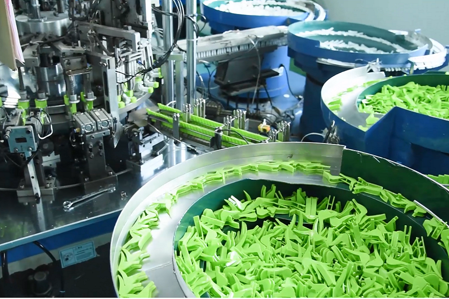 Cost-Effective & Green: The ROI of Bloopak’s Durable Trigger Sprayers