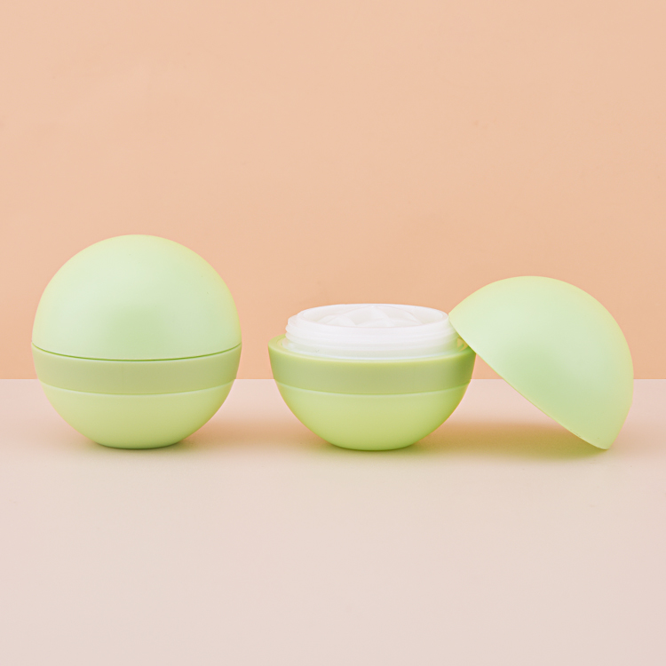 7g Natural Refillable Ball Shape Deodorant Stick Lip Balm Container