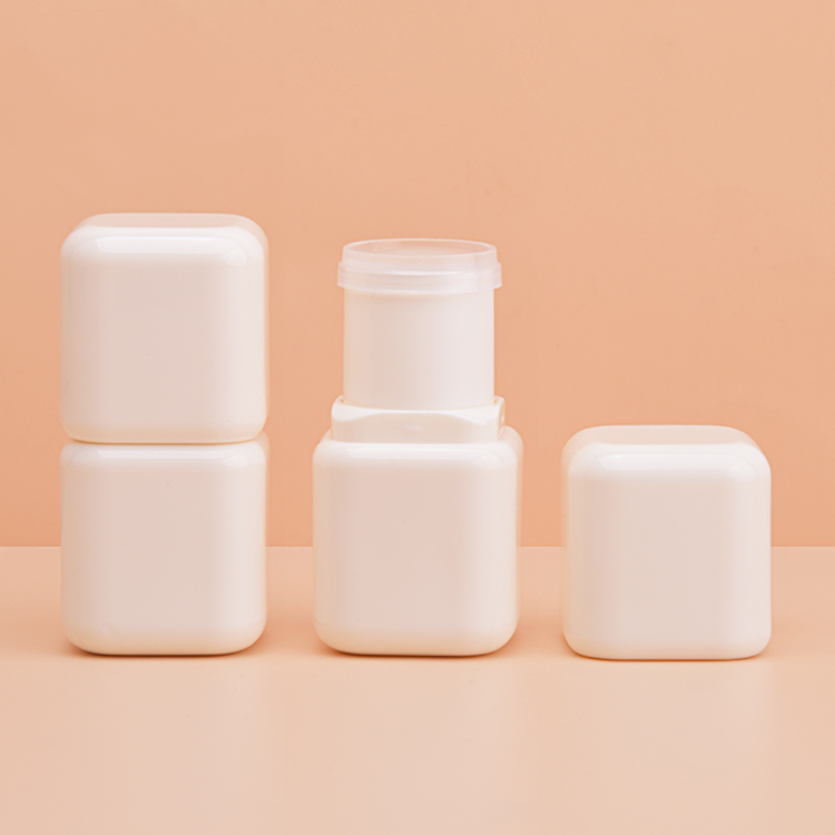 4.5g Mini Square Deodorant Concealer Stick Tube 