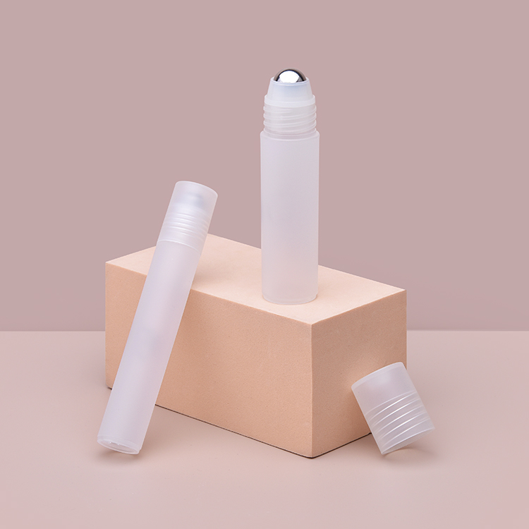 Plastic Roll on Bottle with Stainless Steel Ball, 5ml Small Roll on Bottle, Small Empty Roll on Perfume Bottle, Skin Care 5ml Eye Cream Roller Bottle