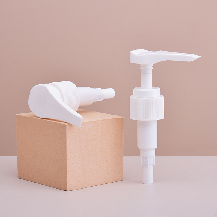 4.0CC white lotion pump 