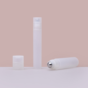 Plastic Roll on Bottle with Stainless Steel Ball, 5ml Small Roll on Bottle, Small Empty Roll on Perfume Bottle, Skin Care 5ml Eye Cream Roller Bottle