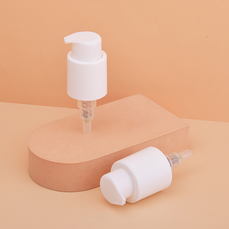 24/410 Single Closure White Cream Treatment Pump
