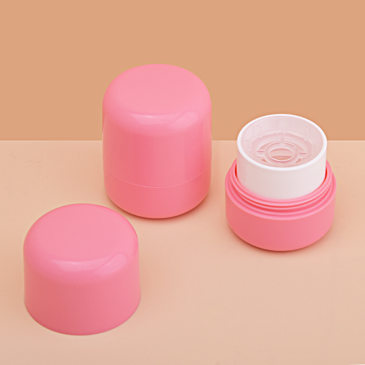 7.2g Plastic Deodorant Stick Lipstick Lip Balm Container