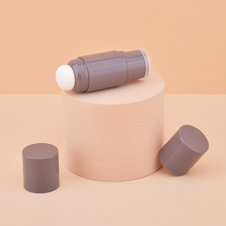 Round Two Head Concealer Stick Tube with Silicone Brush Head