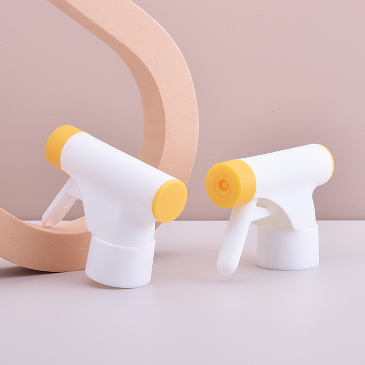 Small Dosage 28/410 Angled Piston Trigger Spraye