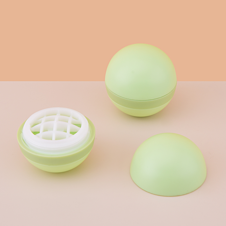 7g Natural Refillable Ball Shape Deodorant Stick Lip Balm Container