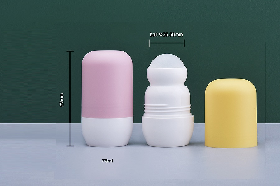 Stay Cool on The Go: How Roll-On Bottles Enhance Summer Beauty Routines